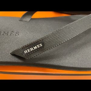 New Hermès Men’s Sandals, Size: 45, Color:Carbon